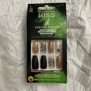 KISS Halloween goth long press ons nail kit set
